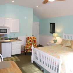 Falmouth Heights Motor Lodge