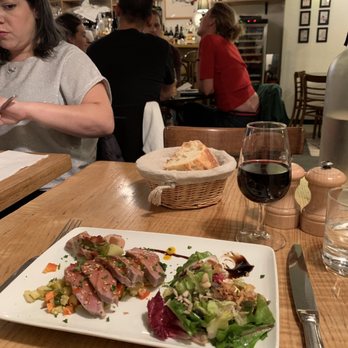 Le Bistrot des Campagnes - Duck and salad - Bistros Near Me - Paris, 75 Le Bistrot des Campagnes - Duck and salad - Bistros Near Me - Paris, 75