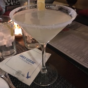 Table 42 - Lemon Drop martini - Italian Near Me - Dover, New Jersey
