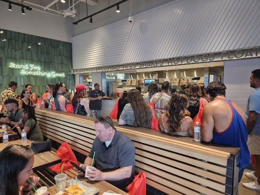 Shake Shack Midtown Tampa by null