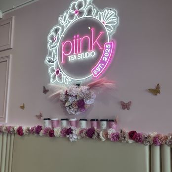 Piink Tea Studio - Coffee & Tea Near Me - Weldon Spring, Missouri Piink Tea Studio - Coffee & Tea Near Me - Weldon Spring, Missouri