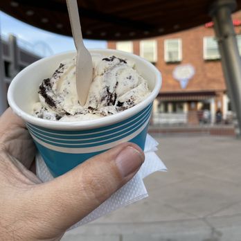 Silver Lining Creamery - Peanut Butter Oreo. Yum! - Desserts Near Me - Rapid City, South Dakota Silver Lining Creamery - Peanut Butter Oreo. Yum! - Desserts Near Me - Rapid City, South Dakota