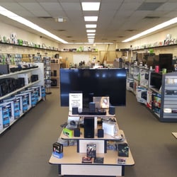 Electronics Flip - Inside of the store