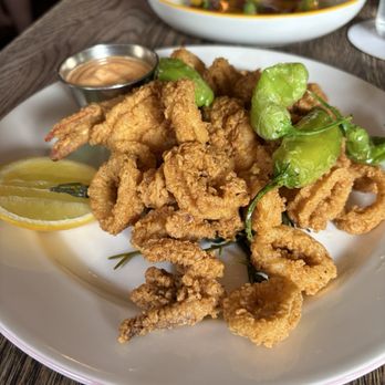 Flex Mussels - Burnt Fingers - Seafood Near Me - New York, New York