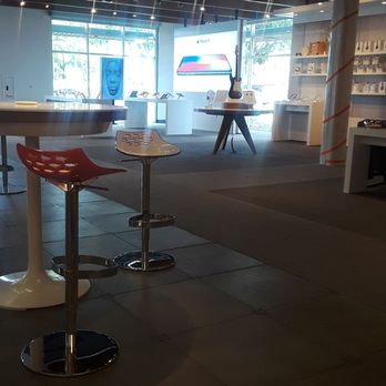 AT&T Store - Mobile Phones Near Me - Goodyear, Arizona AT&T Store - Mobile Phones Near Me - Goodyear, Arizona