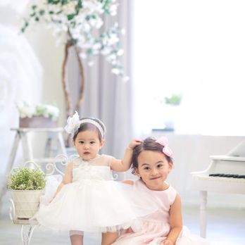 White Photo Studio - Event Photography Near Me - Fullerton, California White Photo Studio - Event Photography Near Me - Fullerton, California