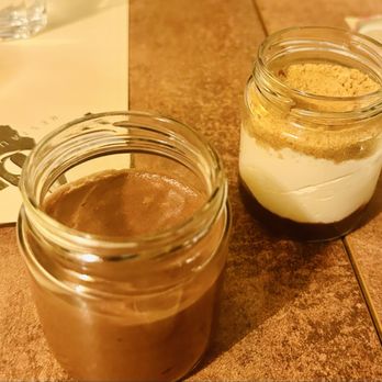 Restaurante Duque - Chocolate mousse and strawberry cheesecake - Portuguese Near Me - Lisbon, 11 Restaurante Duque - Chocolate mousse and strawberry cheesecake - Portuguese Near Me - Lisbon, 11