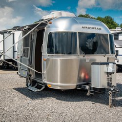 Paradise RV Sales and Service - Airstream Caravel