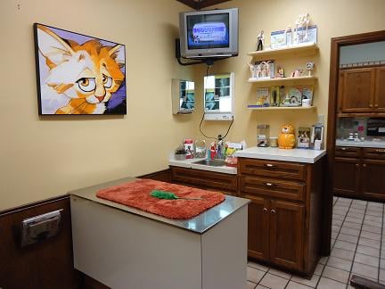 Briarwood Animal Hospital - pet boarding facility in Little Rock, AR