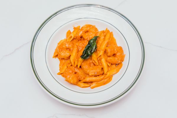 Kiki's Dining & Drinks by null