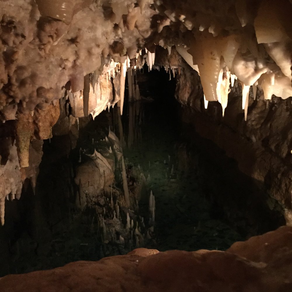 Crystal Lake Cave - Tours Near Me - Dubuque, Iowa Crystal Lake Cave - Tours Near Me - Dubuque, Iowa