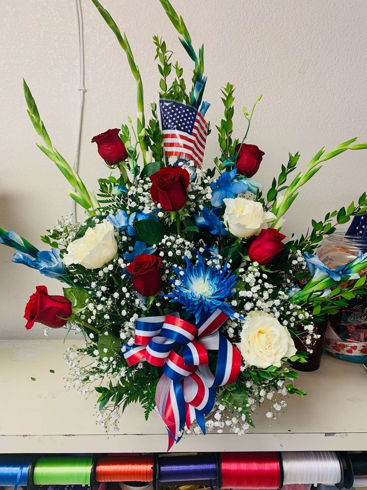 MANNY’S FLOWER SHOP Updated September 2024 22 Photos & 13 Reviews