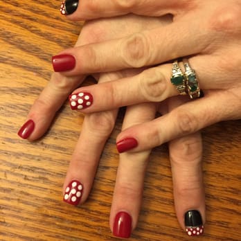 Amour Nail Spa - Jen at Amour nails is the best!! Every time I go I love love love my nails!! If you want your nails done go see Jen!! - Nail Salons Near Me - Buffalo Grove, Illinois
