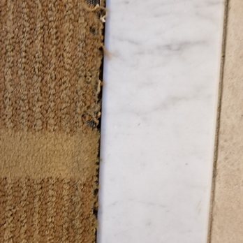Henlopen Hotel - Carpet filthy and completely worn out - Hotels Near Me - Rehoboth Beach, Delaware