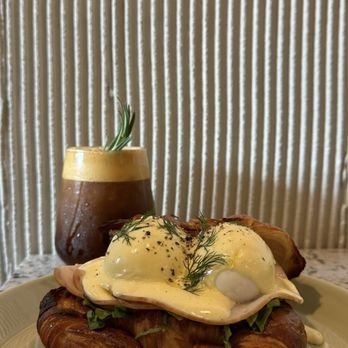 Surry Hills Coffee - Eggs Benny Croissant - Coffee & Tea Near Me - Miami, Florida Surry Hills Coffee - Eggs Benny Croissant - Coffee & Tea Near Me - Miami, Florida