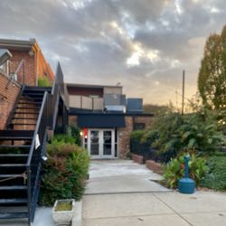 Headrick's Gourmet Burger Bar