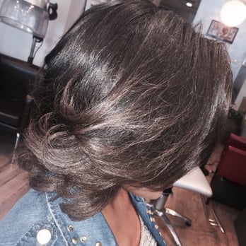 Tina Pearson Salon - Robbie did a great job in cutting my hair into layers and giving me an ombré! - Hair Salons Near Me - Edgewater, New Jersey Tina Pearson Salon - Robbie did a great job in cutting my hair into layers and giving me an ombré! - Hair Salons Near Me - Edgewater, New Jersey