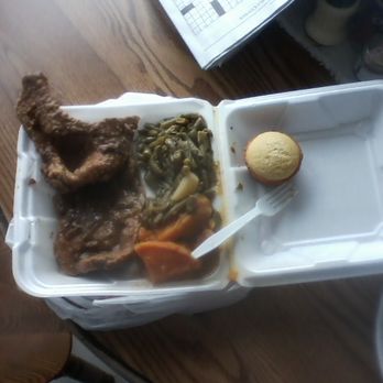 Margie's Soul Food - Pork chops, sweet potatoes, green beans, and corn bread muffin - Soul Food Near Me - Buffalo, New York