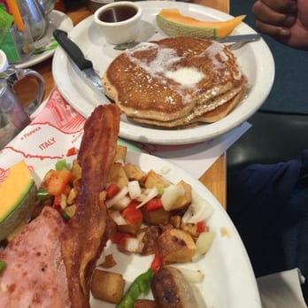 Centifonti's Restaurant - Doesn't this look yummy!!! - Desserts Near Me - La Mesa, California Centifonti's Restaurant - Doesn't this look yummy!!! - Desserts Near Me - La Mesa, California