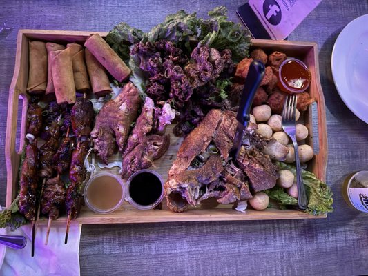The Noypitz Bar & Grill by null