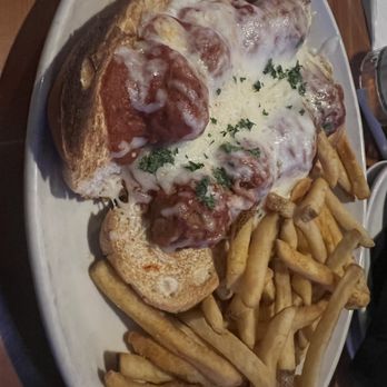 Twin Peaks - Sports Bars Near Me - Huntsville, Alabama Twin Peaks - Sports Bars Near Me - Huntsville, Alabama