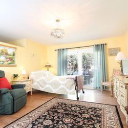 La Costa Elder Care