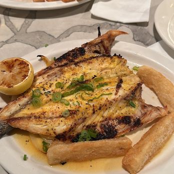 Sabor Unido - Robalo Fish and Fried Yucca. - Portuguese Near Me - Newark, New Jersey