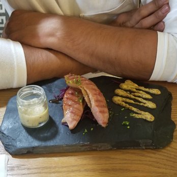 The Box - So how is a grown man going to be full with a piece of sauce cut in half - Tapas Bars Near Me - Cancún, ROO The Box - So how is a grown man going to be full with a piece of sauce cut in half - Tapas Bars Near Me - Cancún, ROO