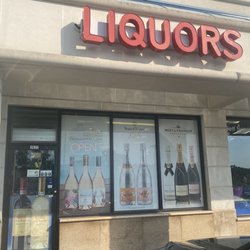 Village Green Liquors - Village Green