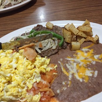 Xavier Tex Mex & Bar - Chilequiles and steak - Bars Near Me - Terrell, Texas Xavier Tex Mex & Bar - Chilequiles and steak - Bars Near Me - Terrell, Texas