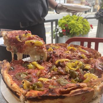Giordano's - Pizza Near Me - Chicago, Illinois Giordano's - Pizza Near Me - Chicago, Illinois