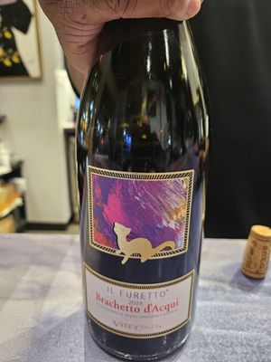 V-NO @ The Harbor by null