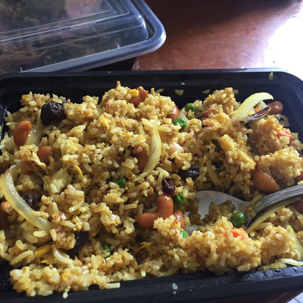 Mint Thai Kitchen - Pinapple fried rice with added shrimp. Too much cashew nuts and not enough shrimp. - Thai Near Me - Houston, Texas Mint Thai Kitchen - Pinapple fried rice with added shrimp. Too much cashew nuts and not enough shrimp. - Thai Near Me - Houston, Texas