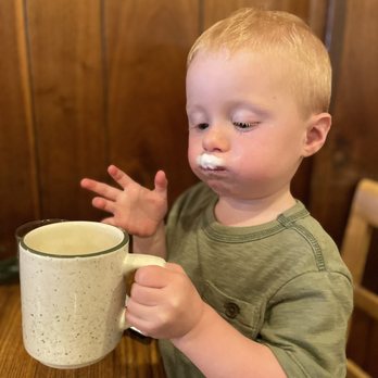 Pie 'n Burger - Hot Chocolate Fan! - Burgers Near Me - Pasadena, California