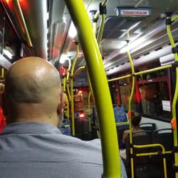Expreso San Isidro - Linea 168 - Dice tener aire pero no esta prendido. Al pedo al final.. no?