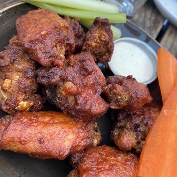 Eureka! - Wings were absolutely tasty! They had a nice crunch to them. - American Near Me - Roseville, California