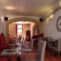 Le Charles