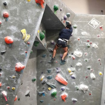 Aesthetic Climbing Gym - Bouldering overhang - Climbing Near Me - Lake Forest, California