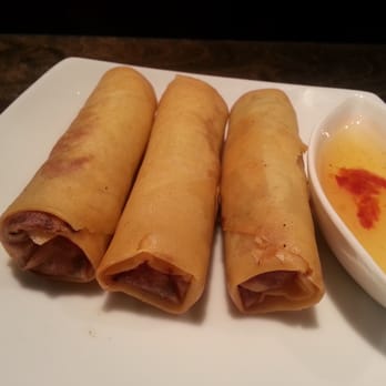 ZENse - Previously frozen spring rolls (probably from a box) - Thai Near Me - Irving, Texas
