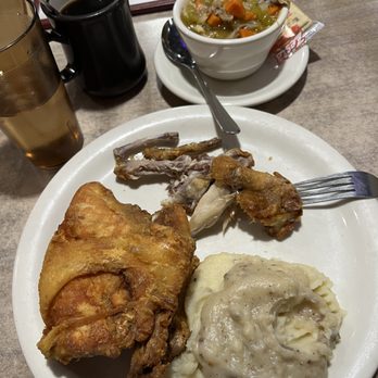 Nicely's - 1/2 fried chicken (half eaten), mashed potatoes and gravy - cup of chicken noodle soup ended up to go. - American Near Me - Lee Vining, California Nicely's - 1/2 fried chicken (half eaten), mashed potatoes and gravy - cup of chicken noodle soup ended up to go. - American Near Me - Lee Vining, California