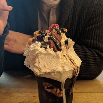 Peter Luger - Signature fudge dessert. Whipped cream was so gooooood. - Steakhouses Near Me - Brooklyn, New York