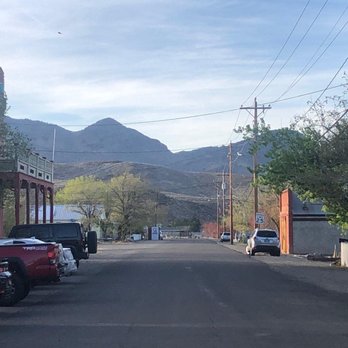 Js' Old Town Bistro - View from the street before dinner - Italian Near Me - Dayton, Nevada