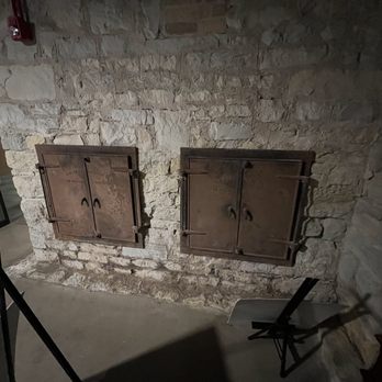 Epiphany Center for the Arts - Part of the catacombs in the basement. - Music Venues Near Me - Chicago, Illinois Epiphany Center for the Arts - Part of the catacombs in the basement. - Music Venues Near Me - Chicago, Illinois