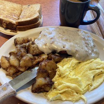 Royal Family Restaurant - Country fried steak and eggs with home fries - Greek Near Me - Kenmore, New York Royal Family Restaurant - Country fried steak and eggs with home fries - Greek Near Me - Kenmore, New York