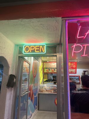 Theos Hot Pizza by null