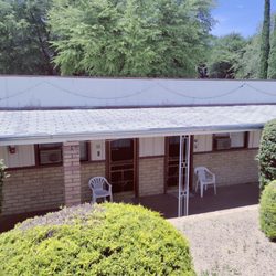 Oak Park Motel & RV Park