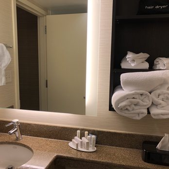 Fairfield Inn & Suites by Marriott Paramus - Hotels Near Me - Paramus, New Jersey Fairfield Inn & Suites by Marriott Paramus - Hotels Near Me - Paramus, New Jersey