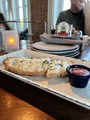 Eno's Pizza Tavern by null