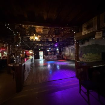 The Oxbow Saloon - Steakhouses Near Me - Payson, Arizona
