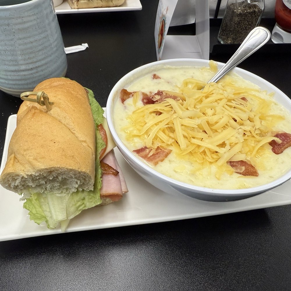 Delicious Cafe - Half sandwich and potato soup - Soup Near Me - Payson, Arizona Delicious Cafe - Half sandwich and potato soup - Soup Near Me - Payson, Arizona